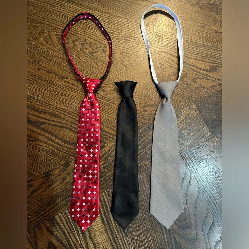 Lot bundle boys clip tie and adjustable neck red black and gray 14 inch